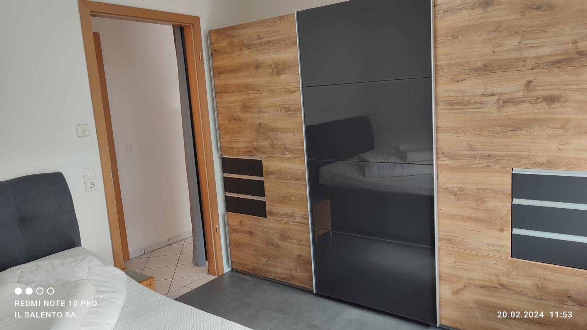 Gemuetliche 2 Zimmer Wohnung In Markgroeningen Eksteriør bilde