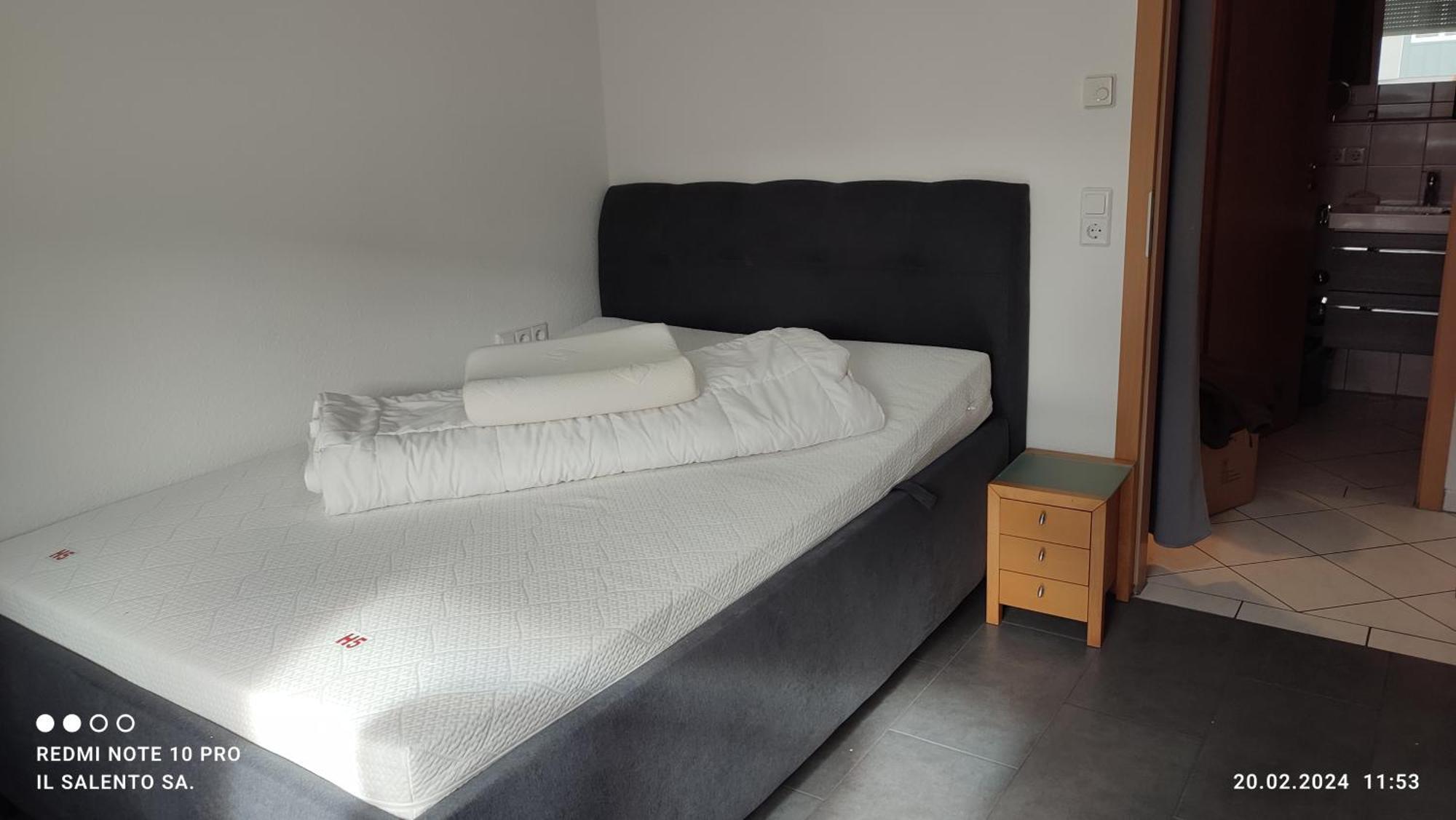 Gemuetliche 2 Zimmer Wohnung In Markgroeningen Eksteriør bilde